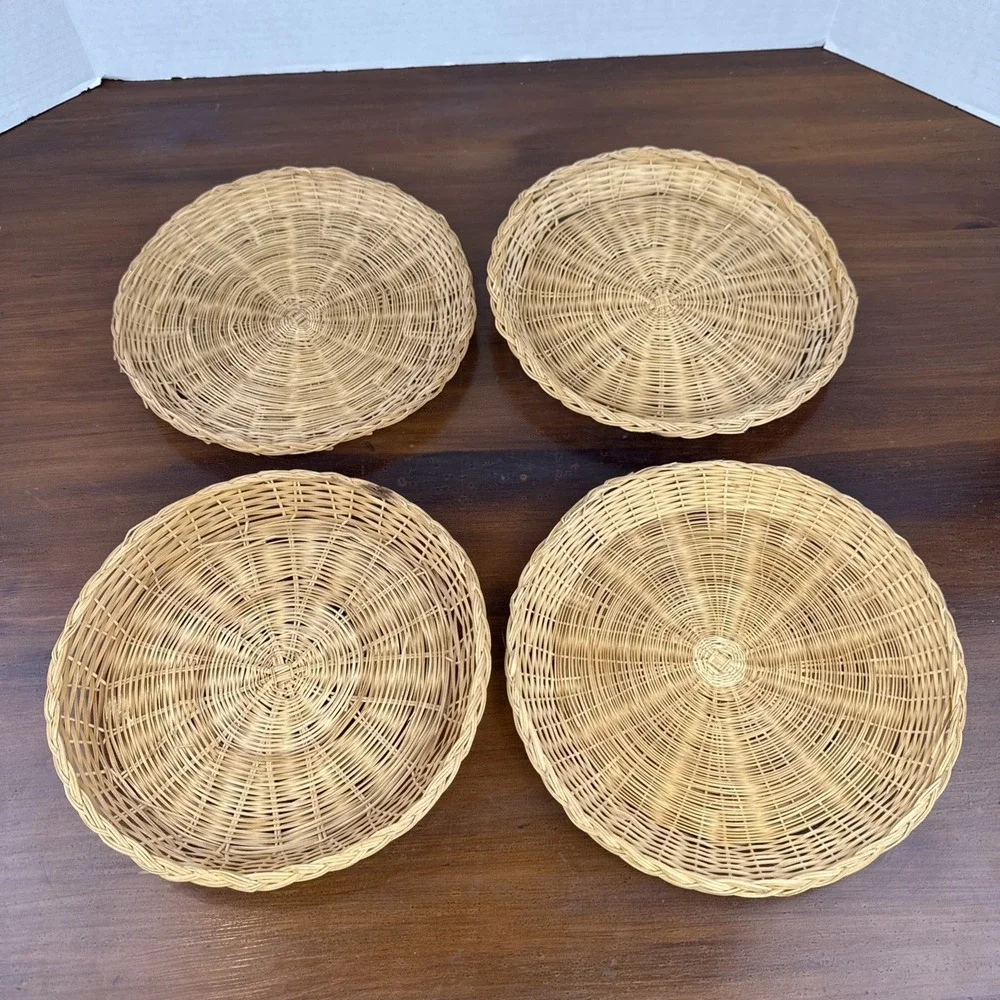 VTG Set of 4: Wicker Rattan Bamboo Round Paper Plate Holders 10